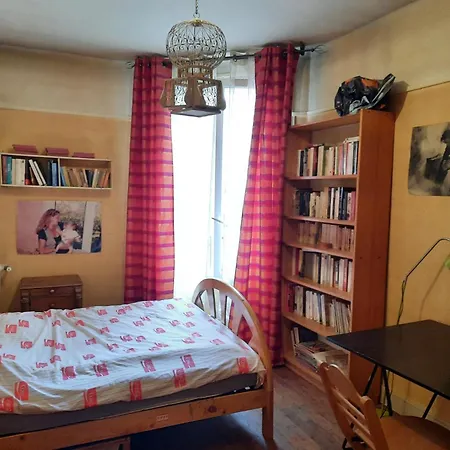 Homestay A Louer / To Let *